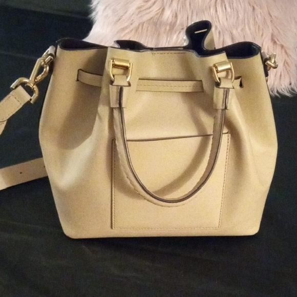 Michael Kors Cream Shoulder Bag with Pearl Accent - Picture 3 of 9